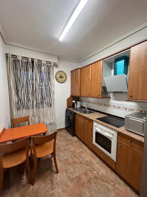 Precioso Apartamento A Estrenar En Bilbao. Bagian luar foto