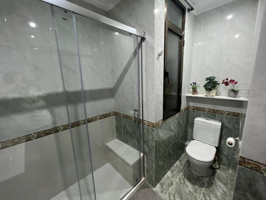 Precioso Apartamento A Estrenar En Bilbao. Bagian luar foto